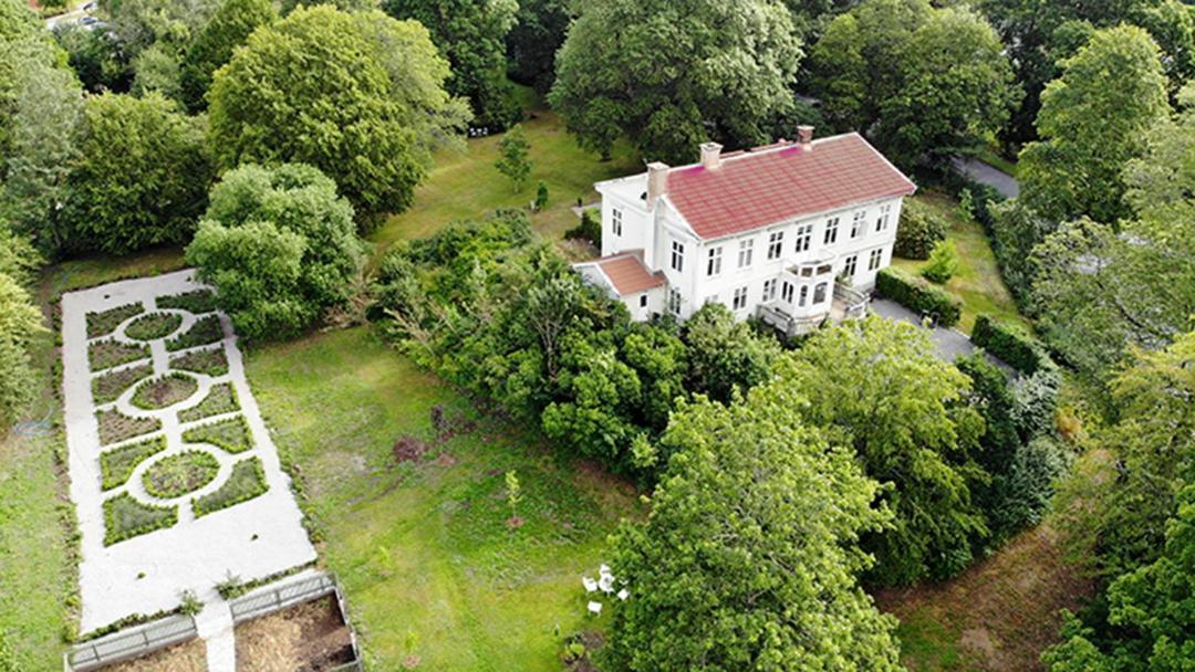 Hoby Gård B&B Brakne-Hoby Exteriör bild