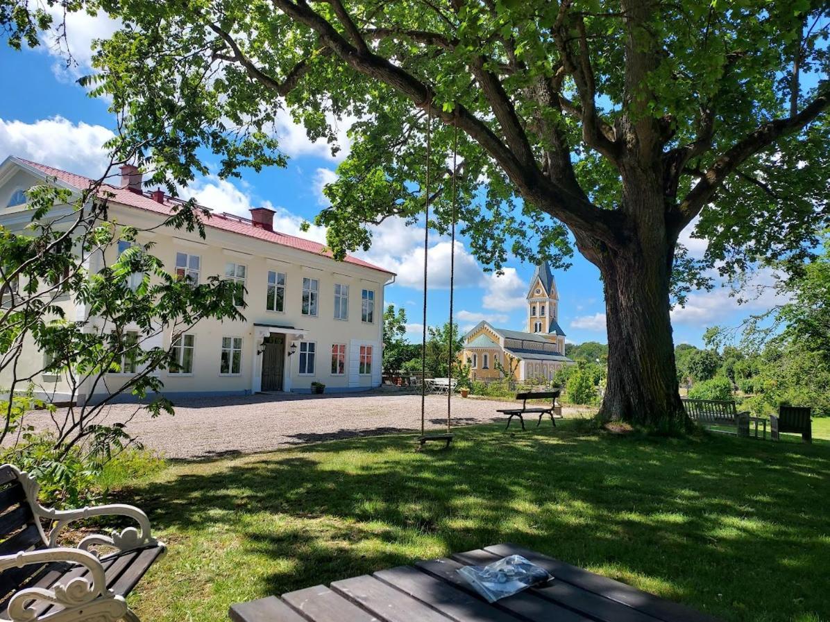 Hoby Gård B&B Brakne-Hoby Exteriör bild